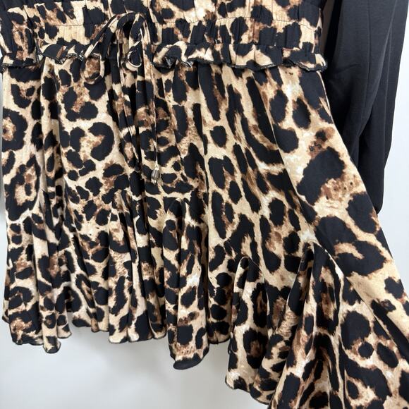 Main Strip NWOT Mini Dress Large Long Sleeved Leopard Print Ruffle Skirt Animal - Picture 6 of 14